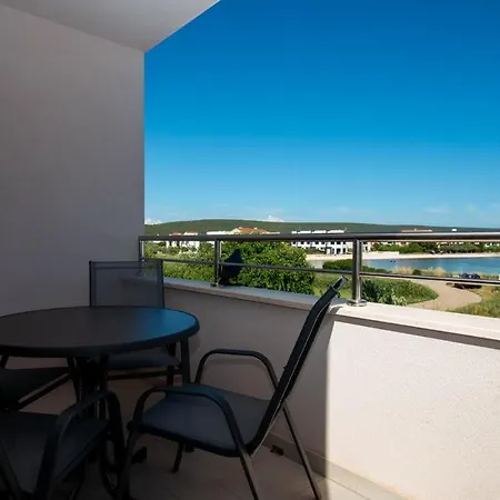 Nika Patricia Apartament *