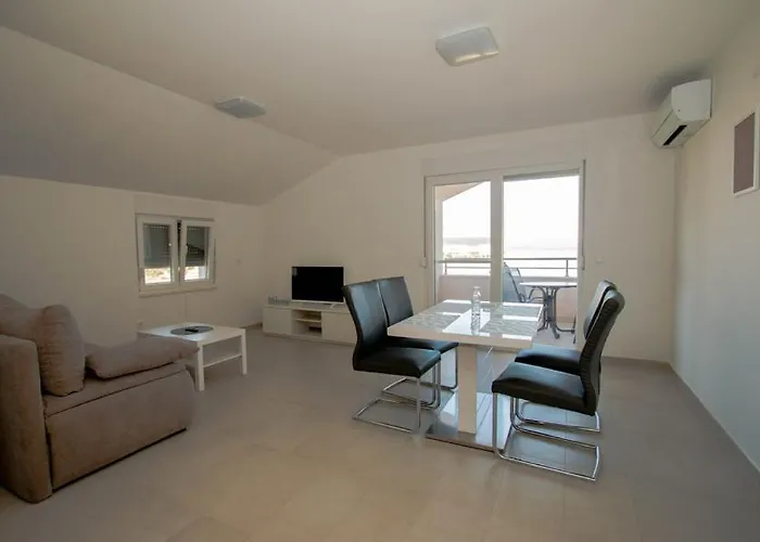 Nika Patricia Apartment