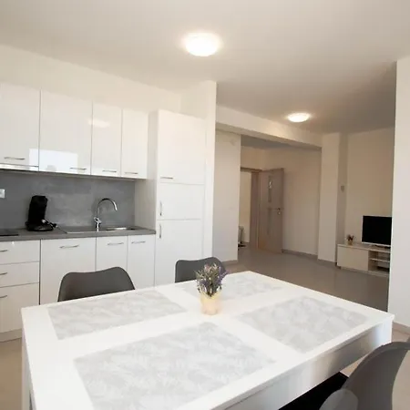 Nika Patricia Apartment